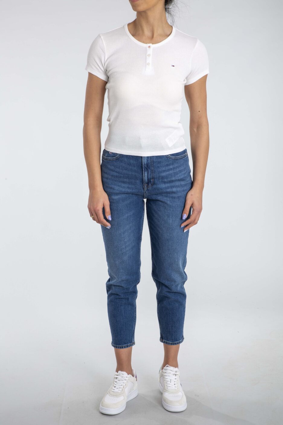 ⁦חולצת טי Tommy Jeans⁩ – תמונה ⁦3⁩