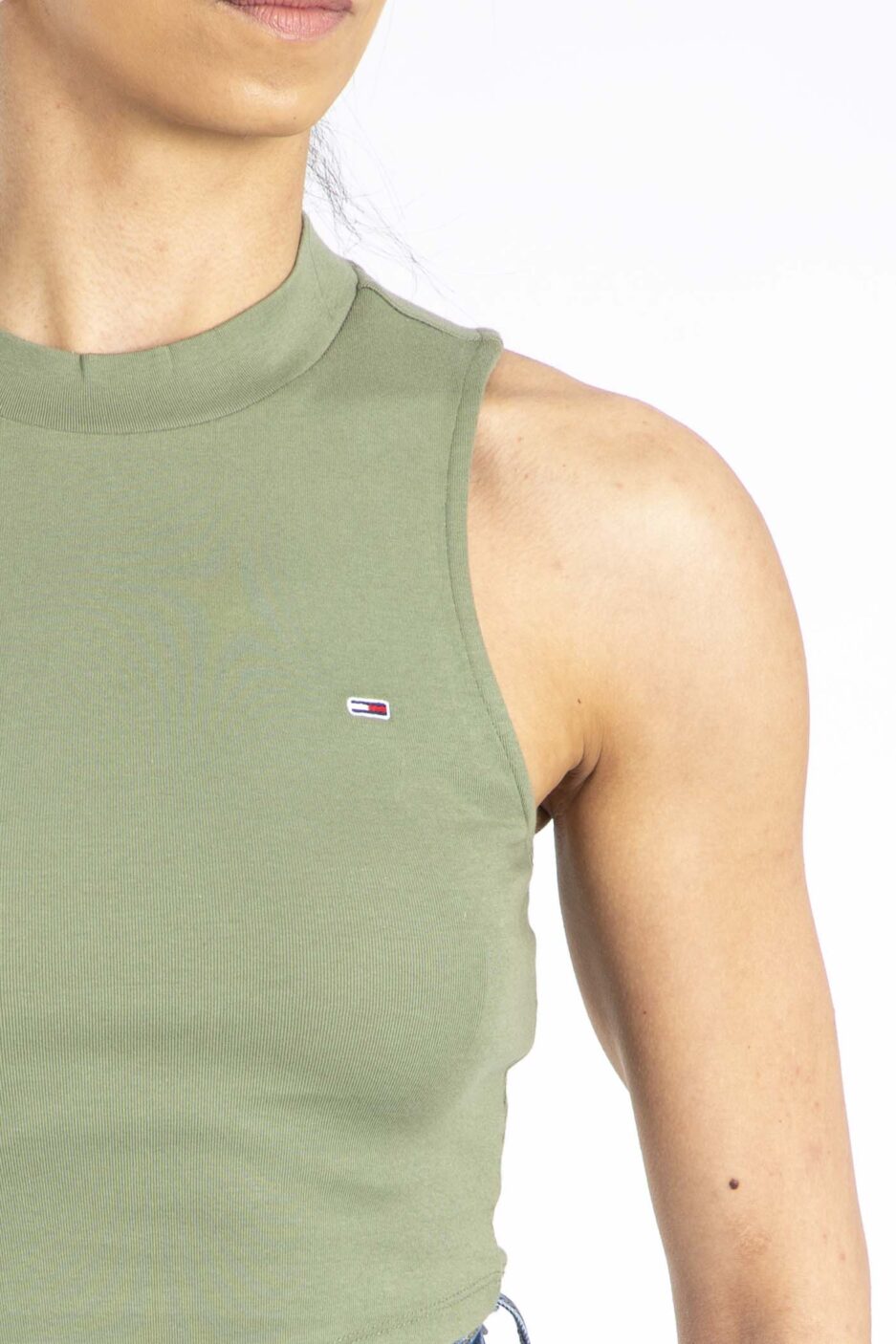 ⁦קרופ טופ רקום תוצרת Tommy Jeans⁩ – תמונה ⁦3⁩