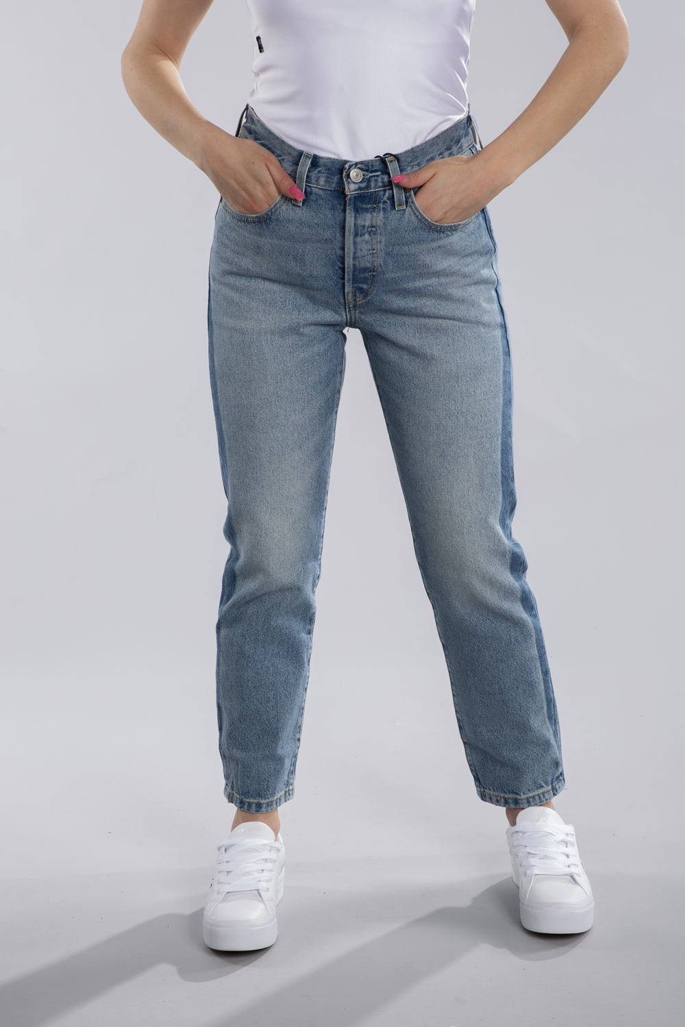 מכנס ג'ינס לאישה - Levis