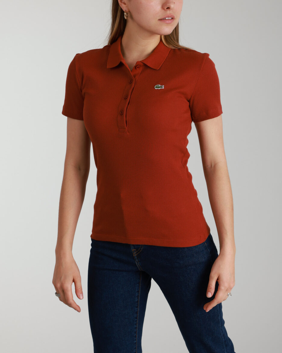 ⁦חולצת פולו לנשים Lacoste Slim Fit⁩ – תמונה ⁦11⁩