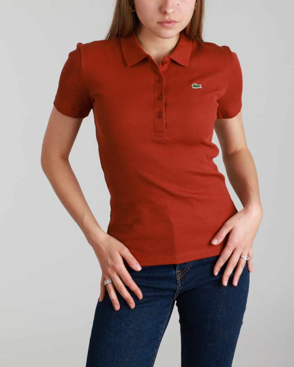 ⁦חולצת פולו לנשים Lacoste Slim Fit⁩ – תמונה ⁦13⁩