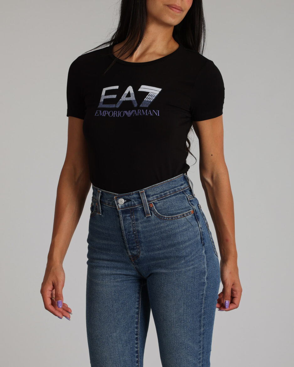 ⁦חולצת טי לוגו מנצנץ של EA7⁩ – תמונה ⁦8⁩