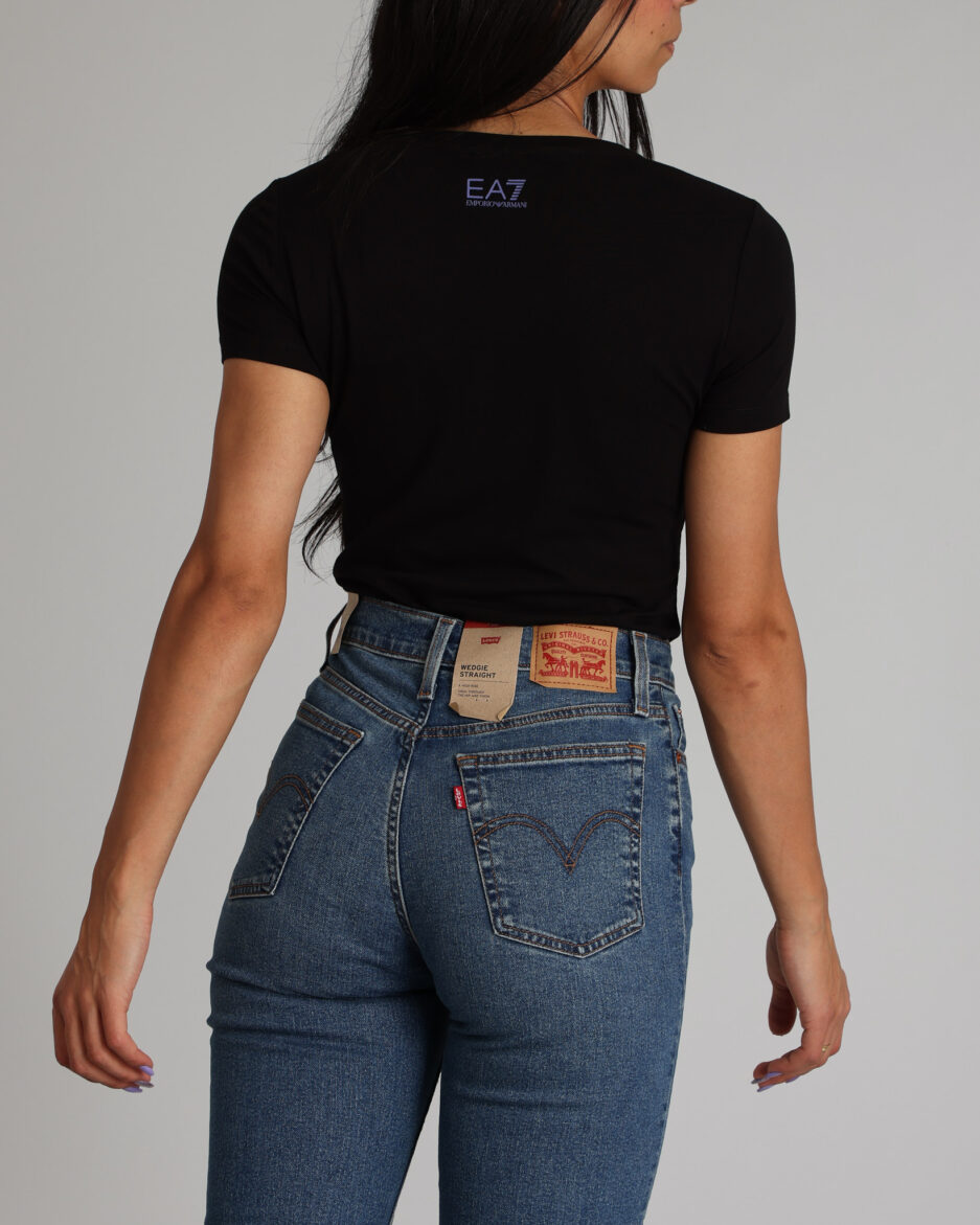 ⁦חולצת טי לוגו מנצנץ של EA7⁩ – תמונה ⁦6⁩