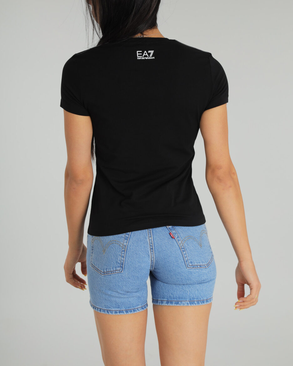 ⁦חולצת טי לוגו EA7⁩ – תמונה ⁦3⁩