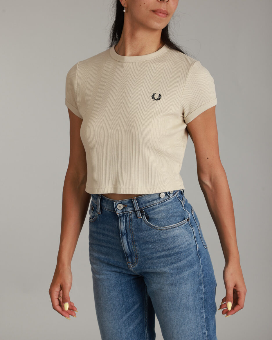 ⁦חולצת קרופ מאווררת - Fred Perry⁩ – תמונה ⁦4⁩