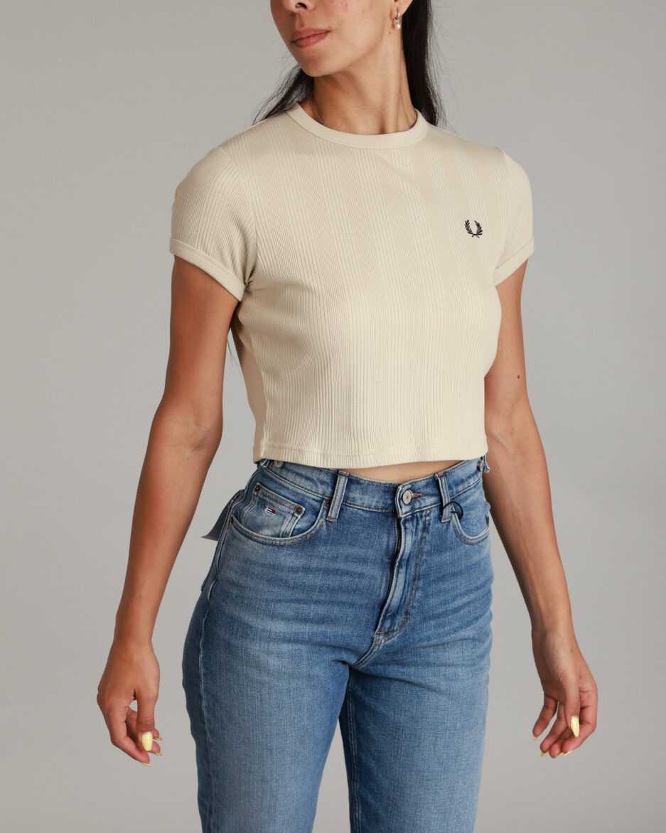 ⁦חולצת קרופ מאווררת - Fred Perry⁩ – תמונה ⁦3⁩