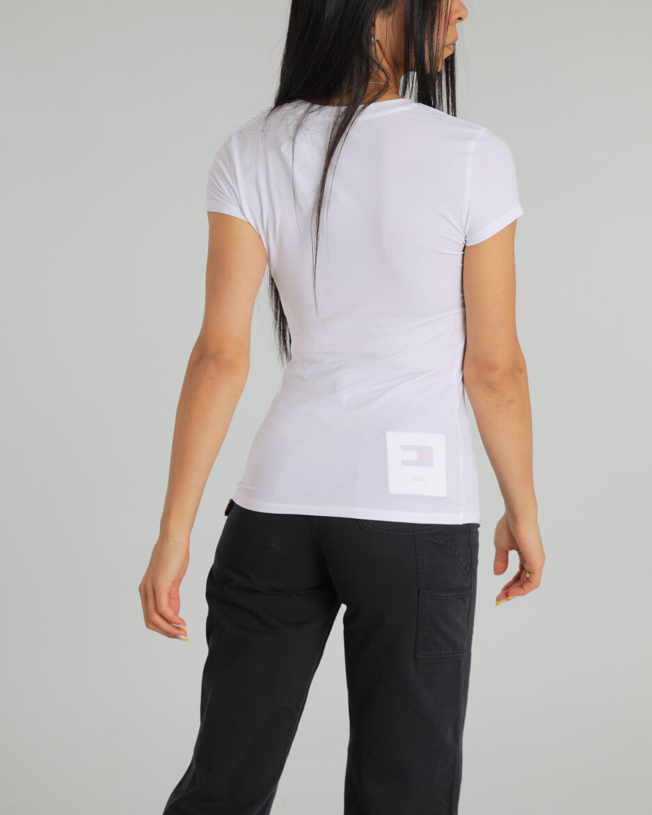 ⁦חולצת טי סלים פיט עם לוגו - Armani Exchange⁩ – תמונה ⁦3⁩