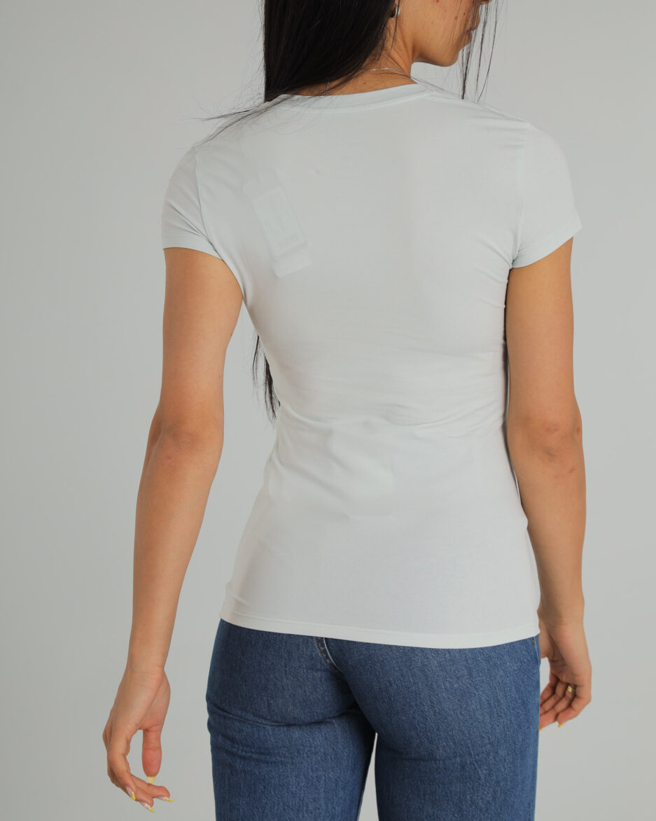 ⁦חולצת טי V-נייק נשים - Armani Exchange⁩ – תמונה ⁦7⁩