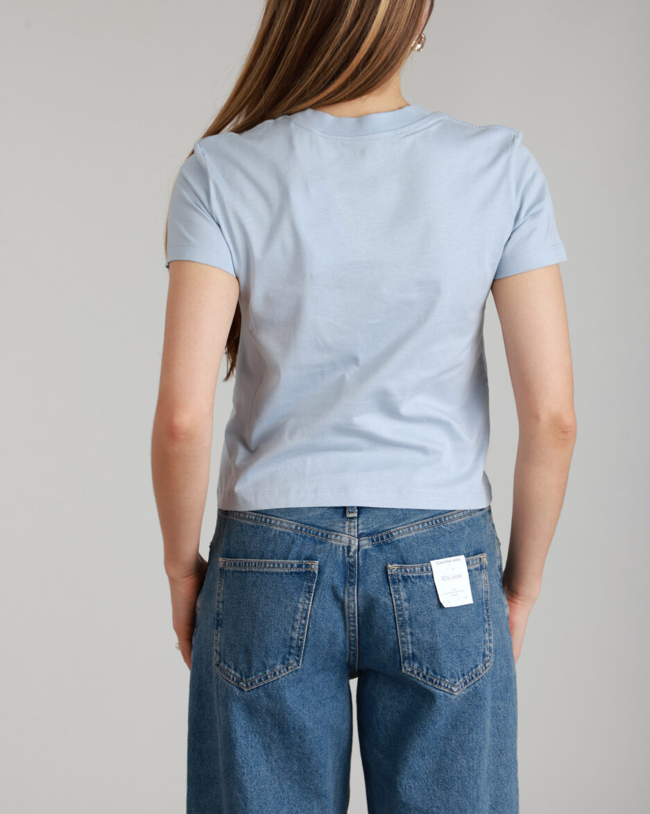 ⁦חולצת טי נשים של Calvin Klein⁩ – תמונה ⁦14⁩