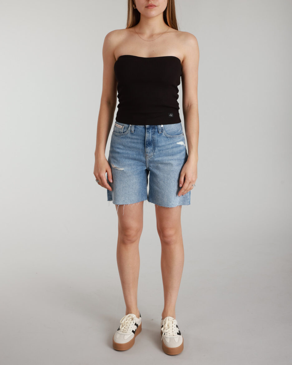 ⁦קרופ טופ ללא שרוולים Calvin Klein⁩ – תמונה ⁦9⁩