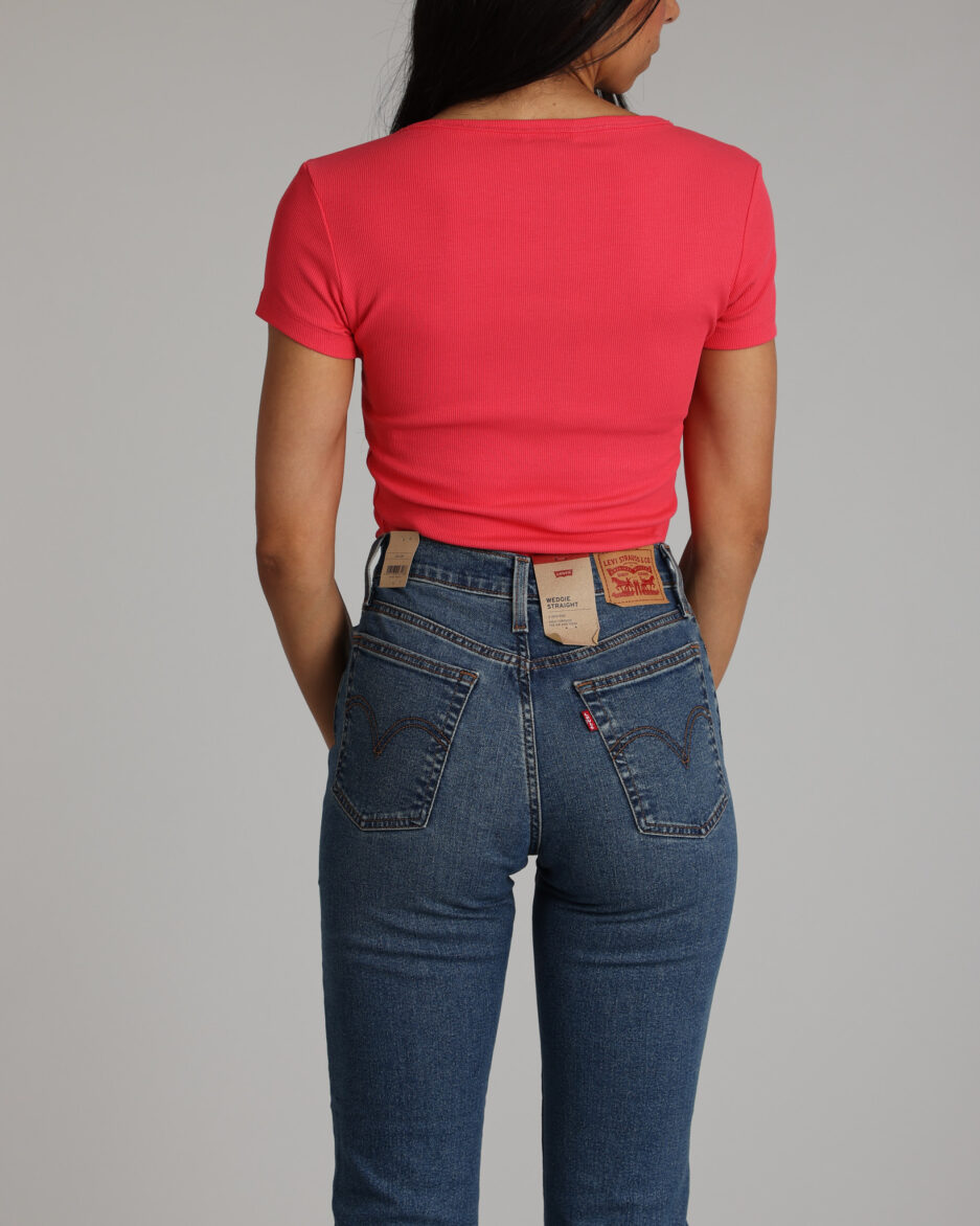 ⁦חולצת נשים Tommy Hilfiger Essential V-Neck Slim Fit⁩ – תמונה ⁦11⁩
