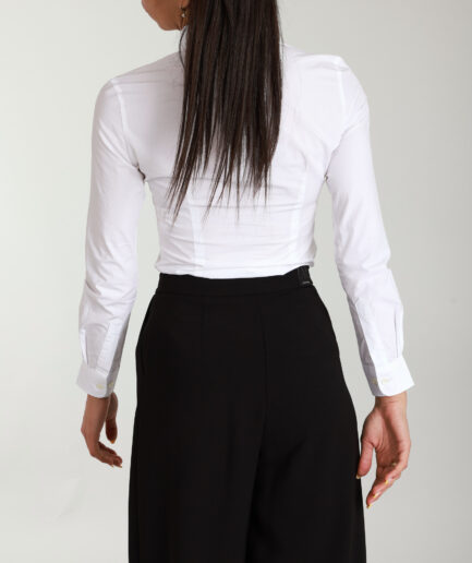 חולצת פופלין סטרץ' בגזרת Slim לנשים – Lacoste