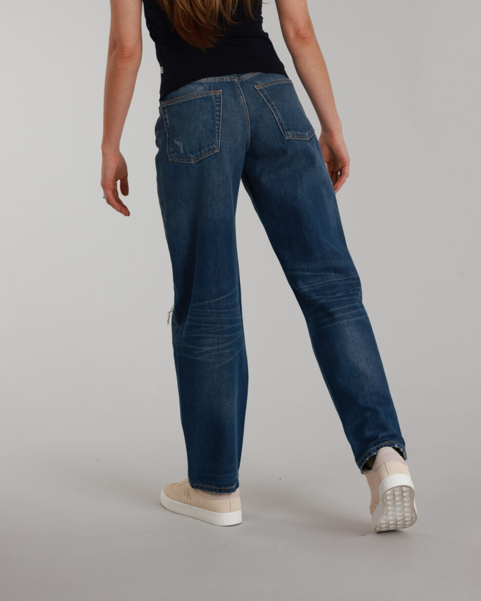 ⁦ג'ינס רפוי 90's Calvin Klein לנשים⁩ – תמונה ⁦10⁩
