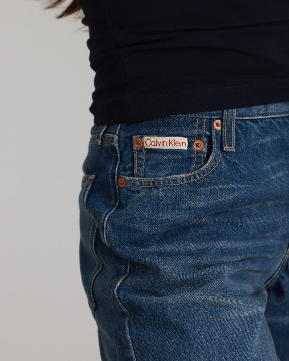 ⁦ג'ינס רפוי 90's Calvin Klein לנשים⁩ – תמונה ⁦19⁩