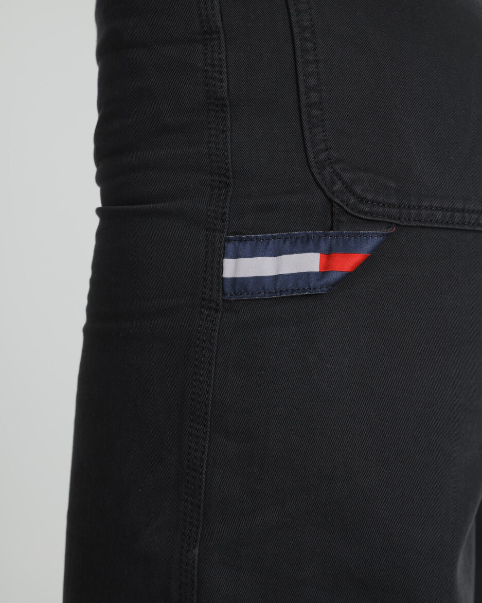 ⁦מכנסי נשים קלאייר בגזרה ישרה גבוהה – Tommy Jeans⁩ – תמונה ⁦9⁩
