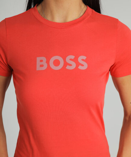 חולצת טי לנשים של BOSS