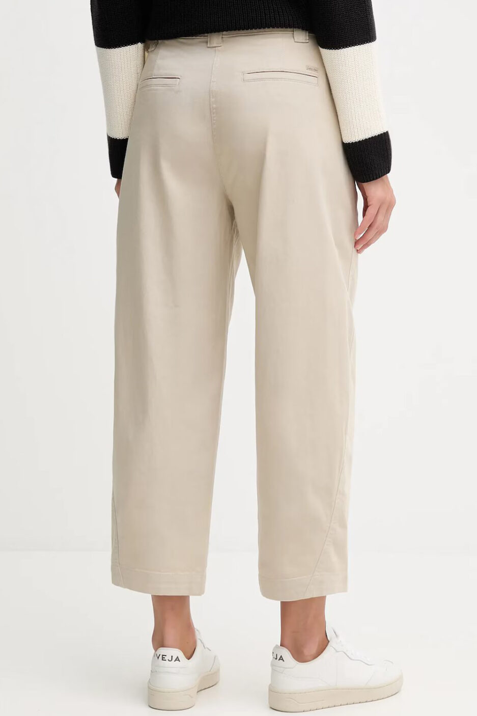 ⁦מכנסי Calvin Klein בז׳ High Waist⁩ – תמונה ⁦5⁩