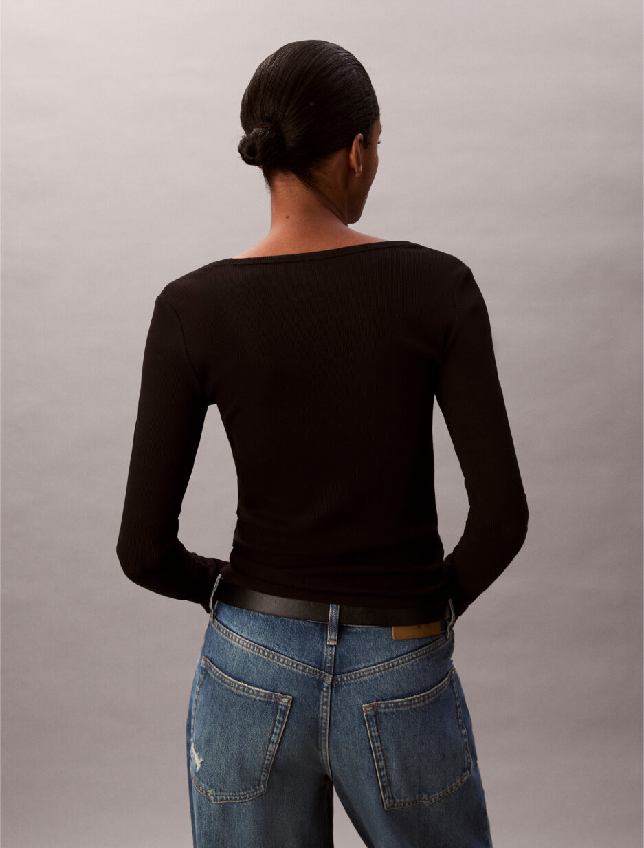 ⁦חולצת Calvin Klein שחור Rib﻿⁩ – תמונה ⁦5⁩