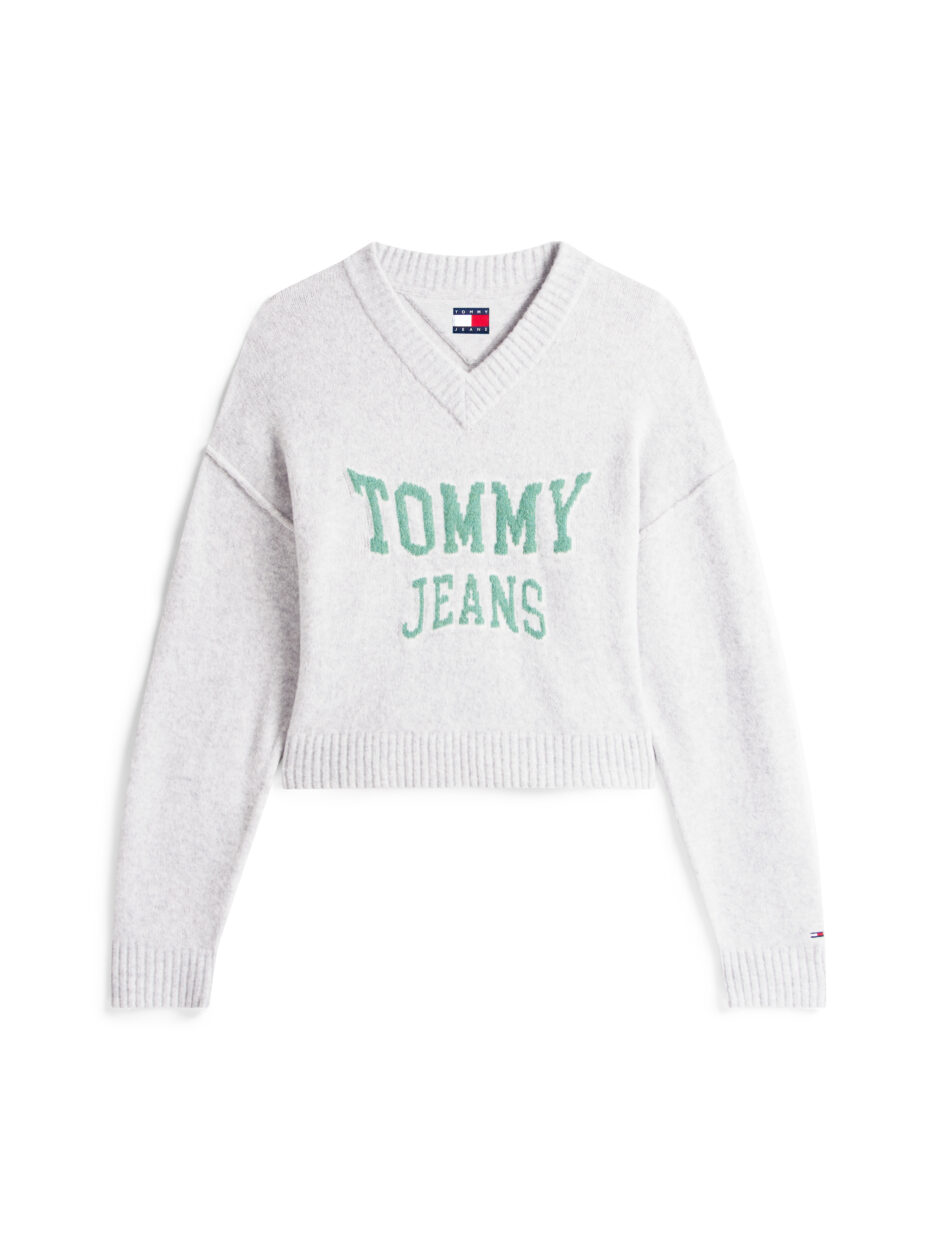 ⁦סוודר וי־ניק Varsity לנשים Tommy Jeans⁩ – תמונה ⁦2⁩